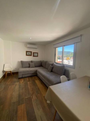 Dpto con amplia terraza en Salta, Capital 502